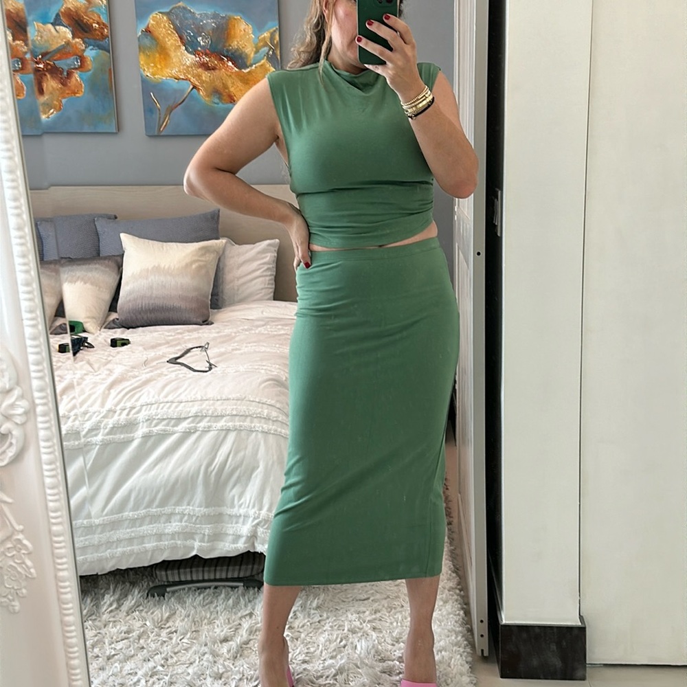 NWT Reformation Matching Skirt Set Green Ladies L